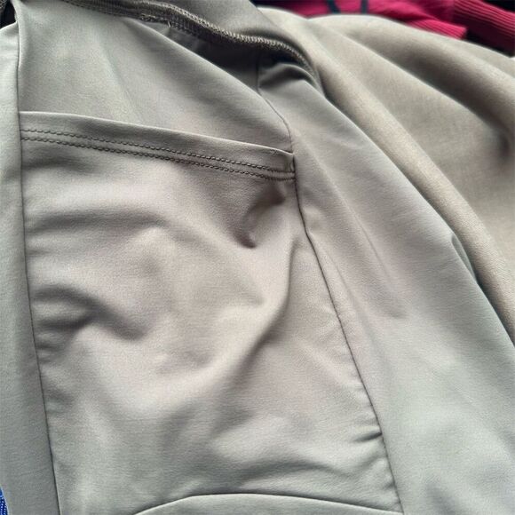 NWT 7 Diamonds Women's Skort Medium Taupe Brown Short Casual Solid - Picture 10 of 10